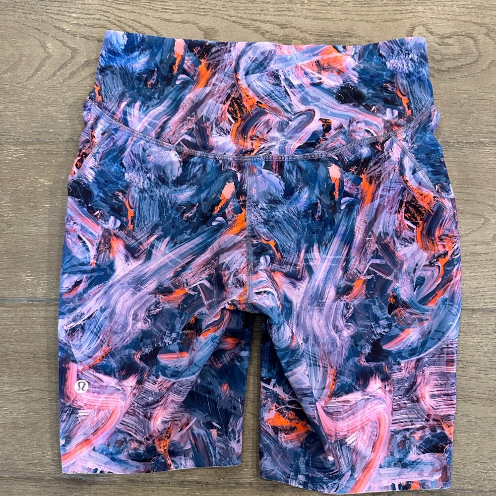 Lululemon bike shorts, size 8 NWOT